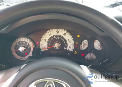 2012 Toyota Fj Cruiser z USA, uszkodzony, nr VIN JTEBU4BF5CK146372